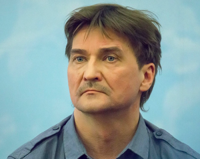 Юрий Бутусов